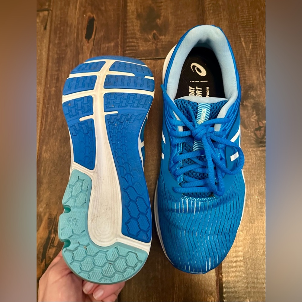 Asics Gel Pulse 11 Vibrant Blue Athletic Women’s Sneaker   size 9